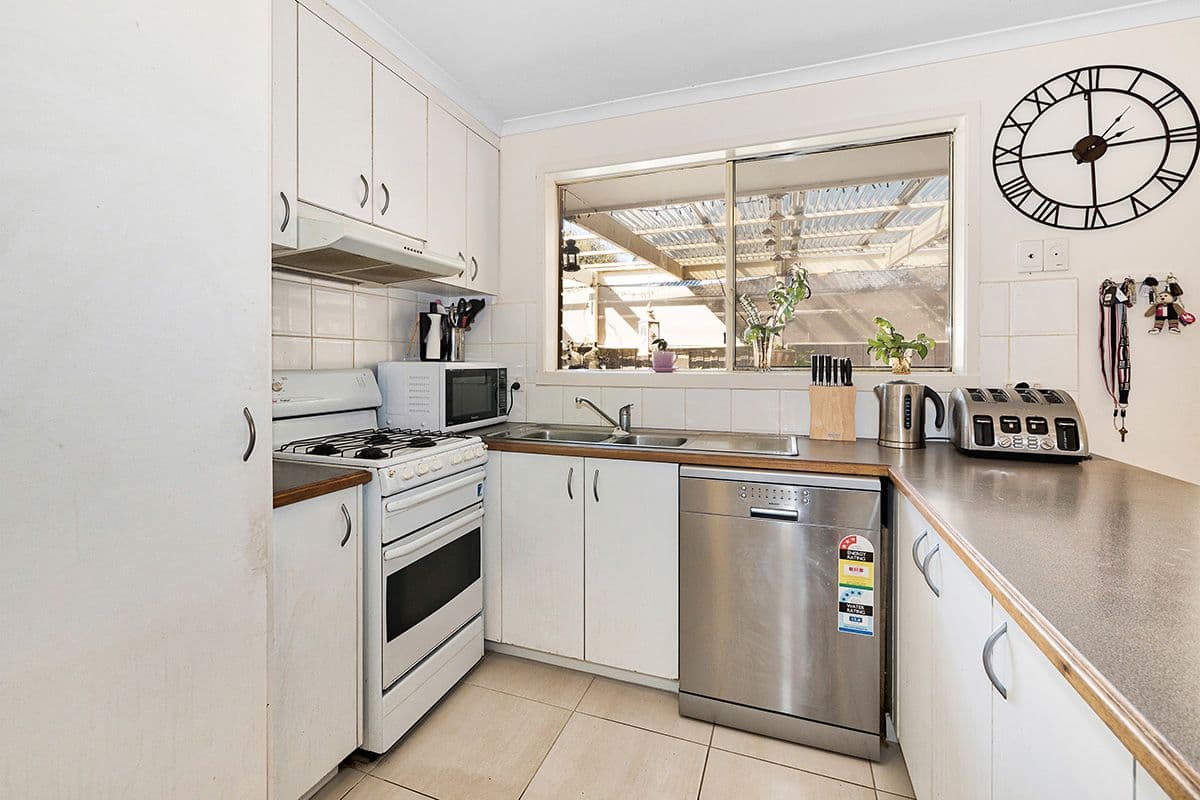 7 Nyah Place, Cranbourne West VIC 3977, Cranbourne West - Thumbnail 4