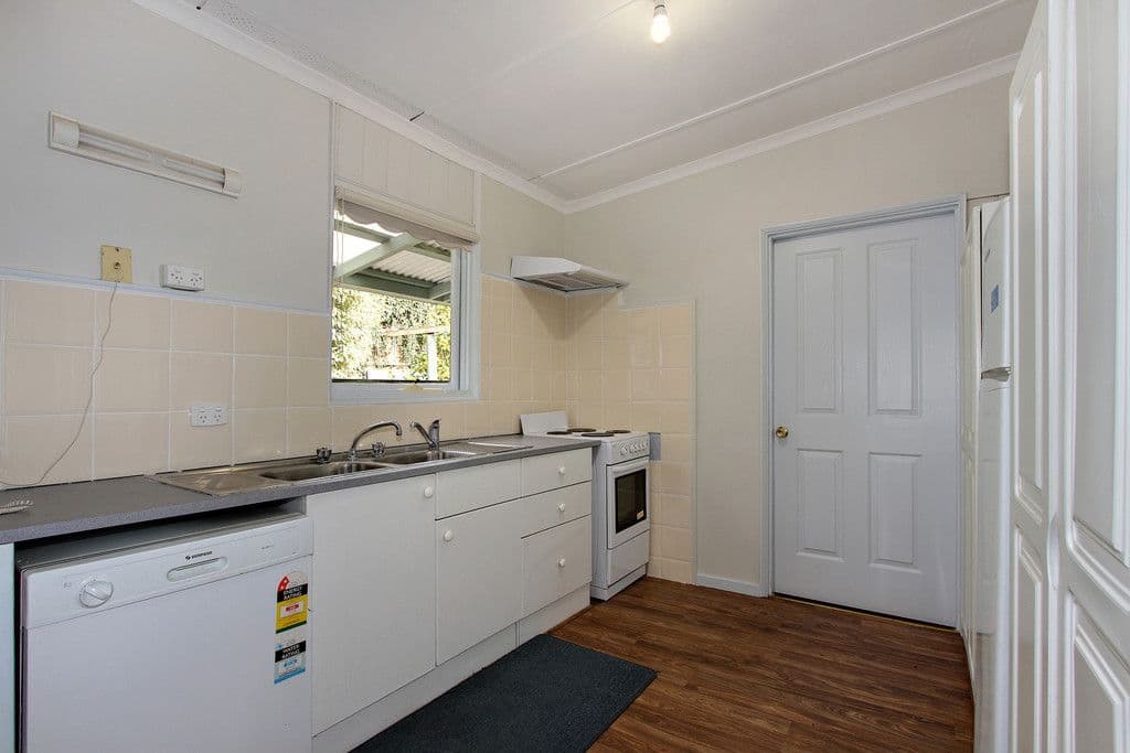 51 OLD HEREFORD Road, MOUNT EVELYN VIC 3796, Mount Evelyn - Thumbnail 4