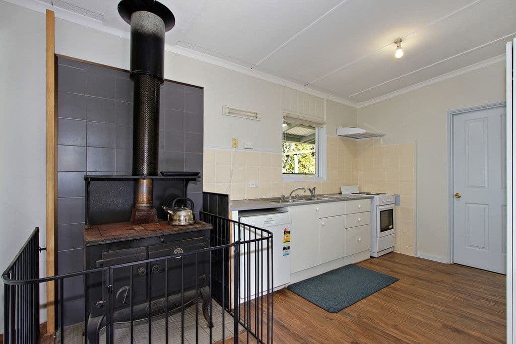 51 OLD HEREFORD Road, MOUNT EVELYN VIC 3796, Mount Evelyn - Thumbnail 5