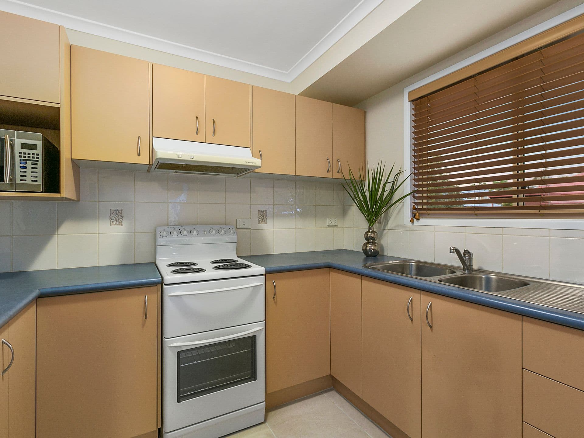 14 Harold Street, Holland Park QLD 4121, Holland Park - Thumbnail 5