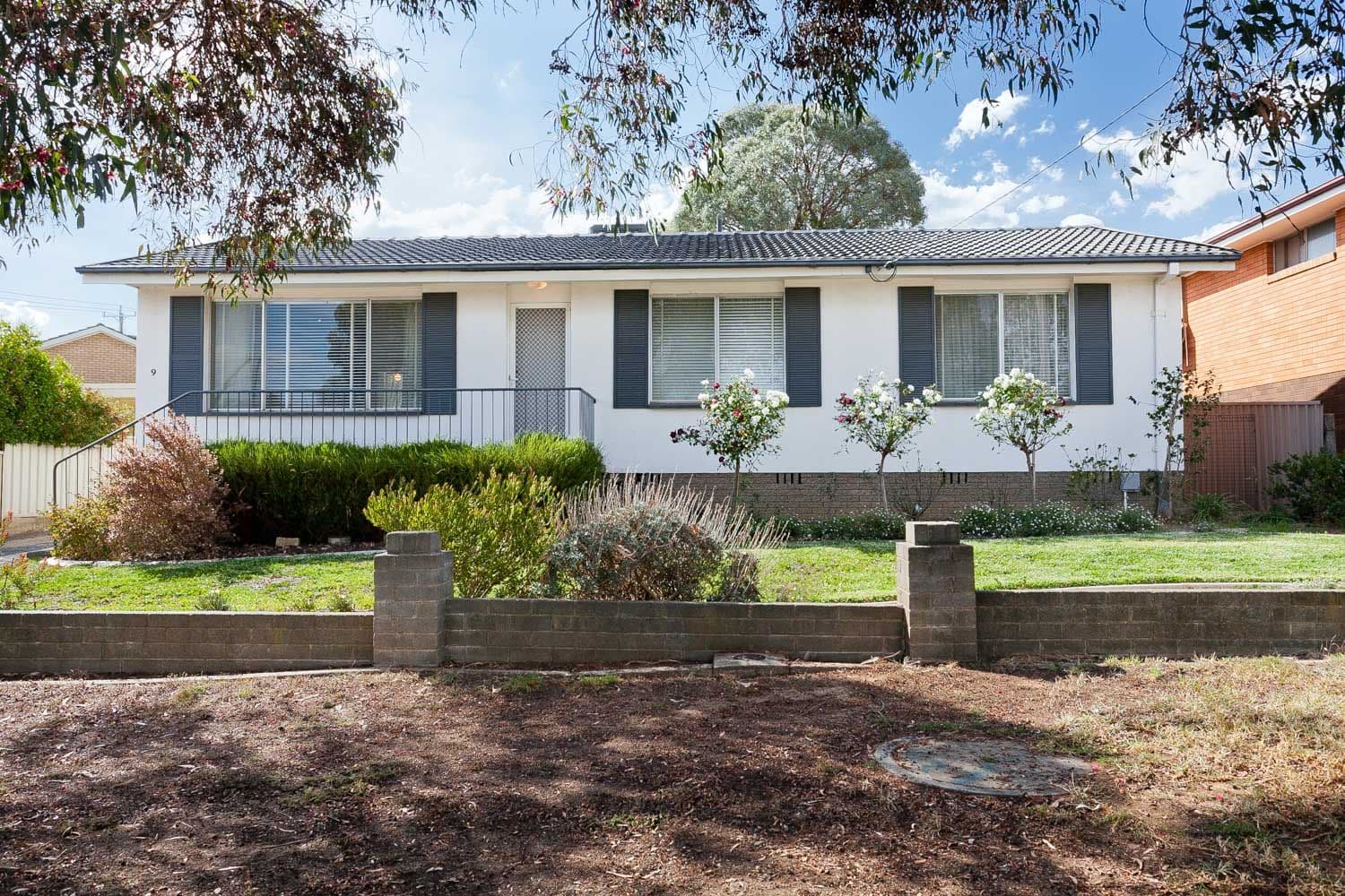 9 Wilgabar Way, Queanbeyan NSW 2620, Queanbeyan - Image 1