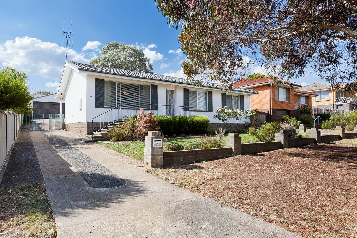 9 Wilgabar Way, Queanbeyan NSW 2620, Queanbeyan - Thumbnail 3