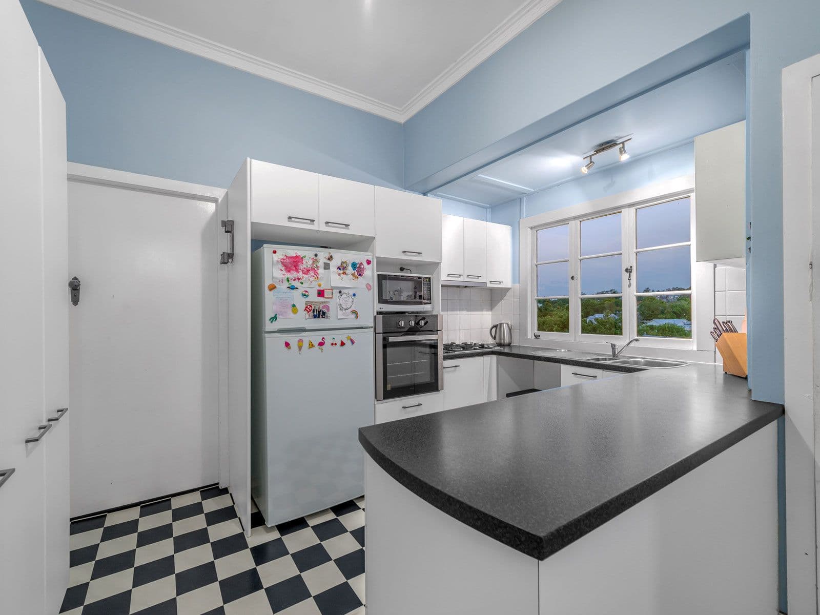53 Boundary Road, Bardon QLD 4065, Bardon - Thumbnail 6
