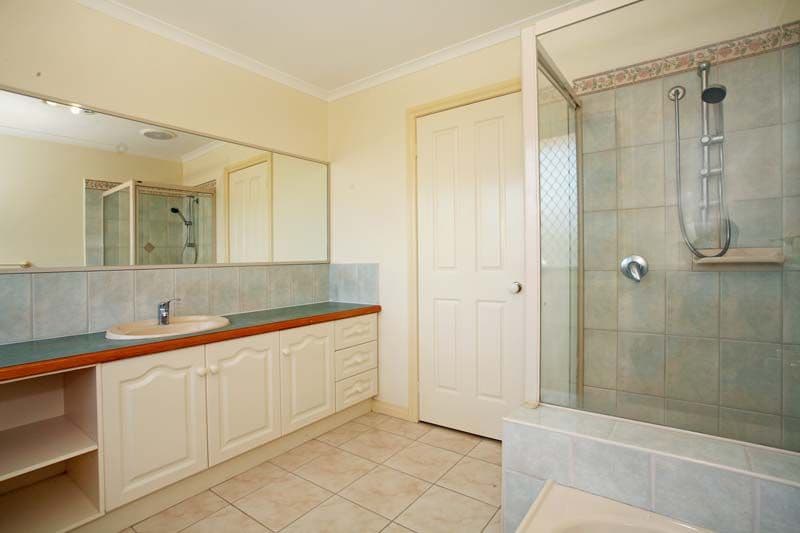 9 Autumn Court, GLEN WAVERLEY VIC 3150, Glen Waverley - Thumbnail 4