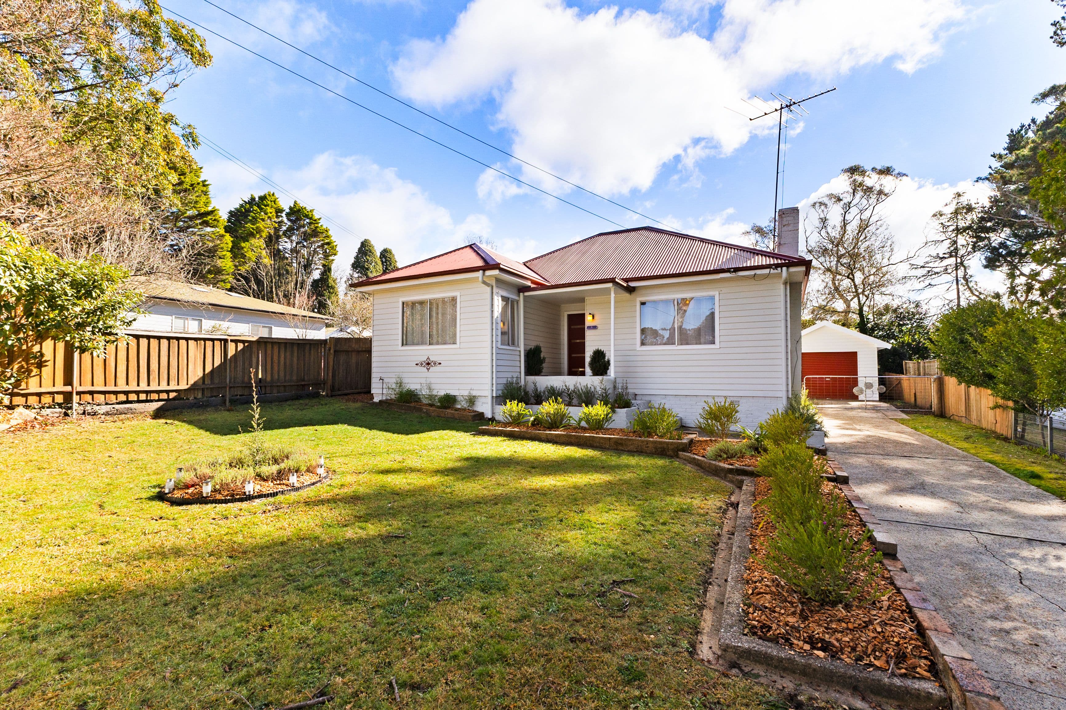 6 Evans Lookout Road, Blackheath NSW 2785, Blackheath - Image 1