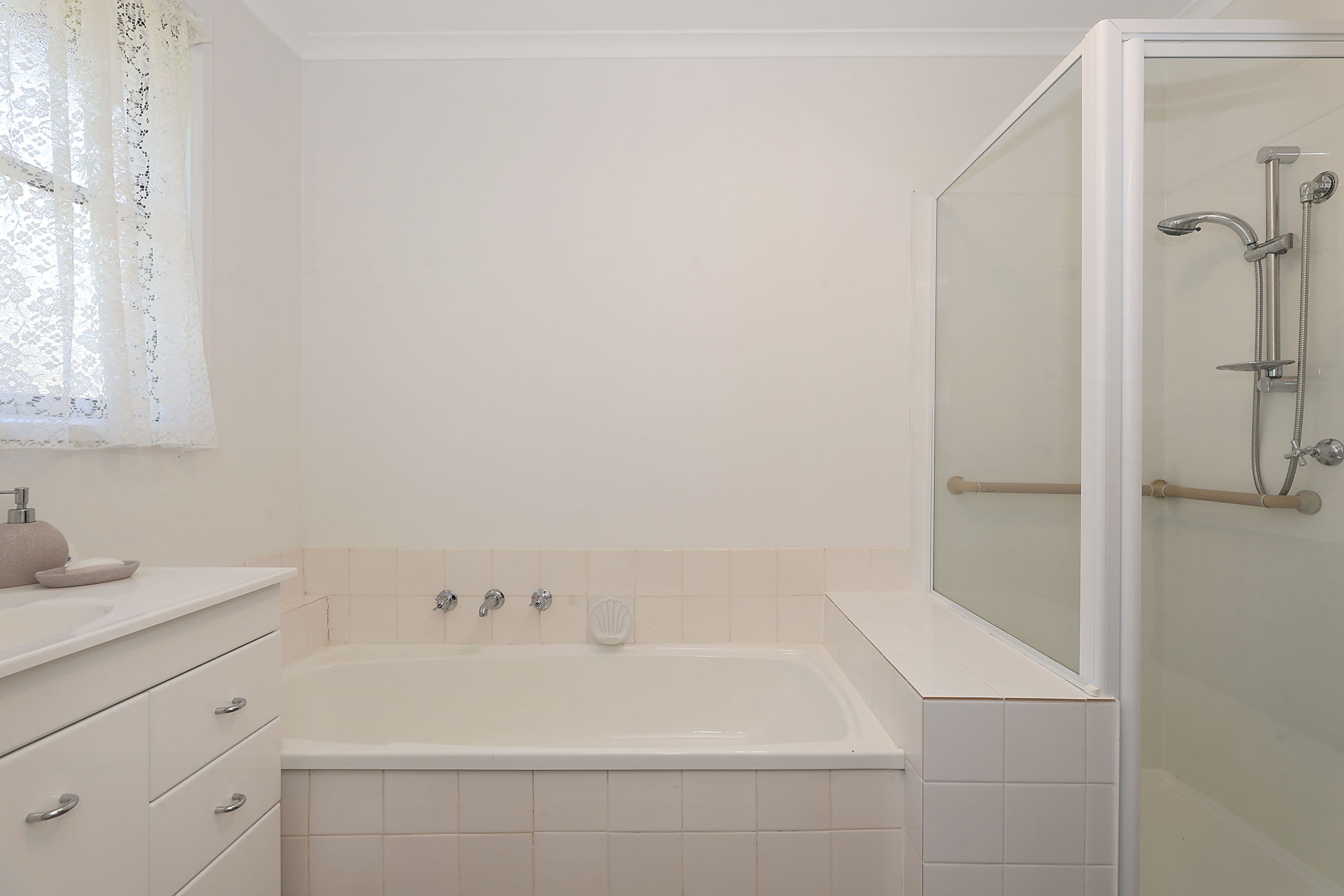 6 McMahon Court, Camperdown VIC 3260, Camperdown - Thumbnail 8