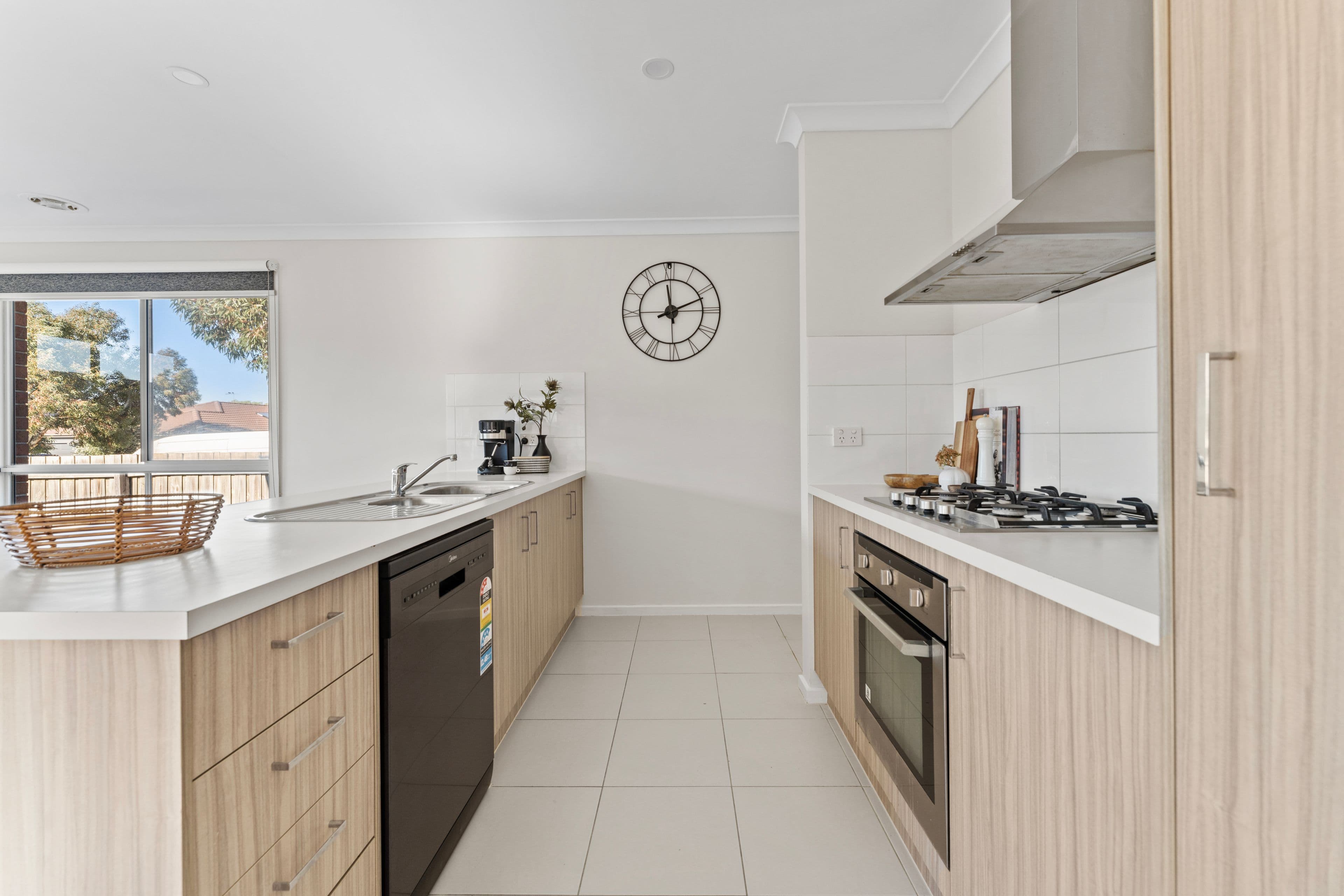 23 Koukoura Drive, Epping VIC 3076, Epping - Thumbnail 5