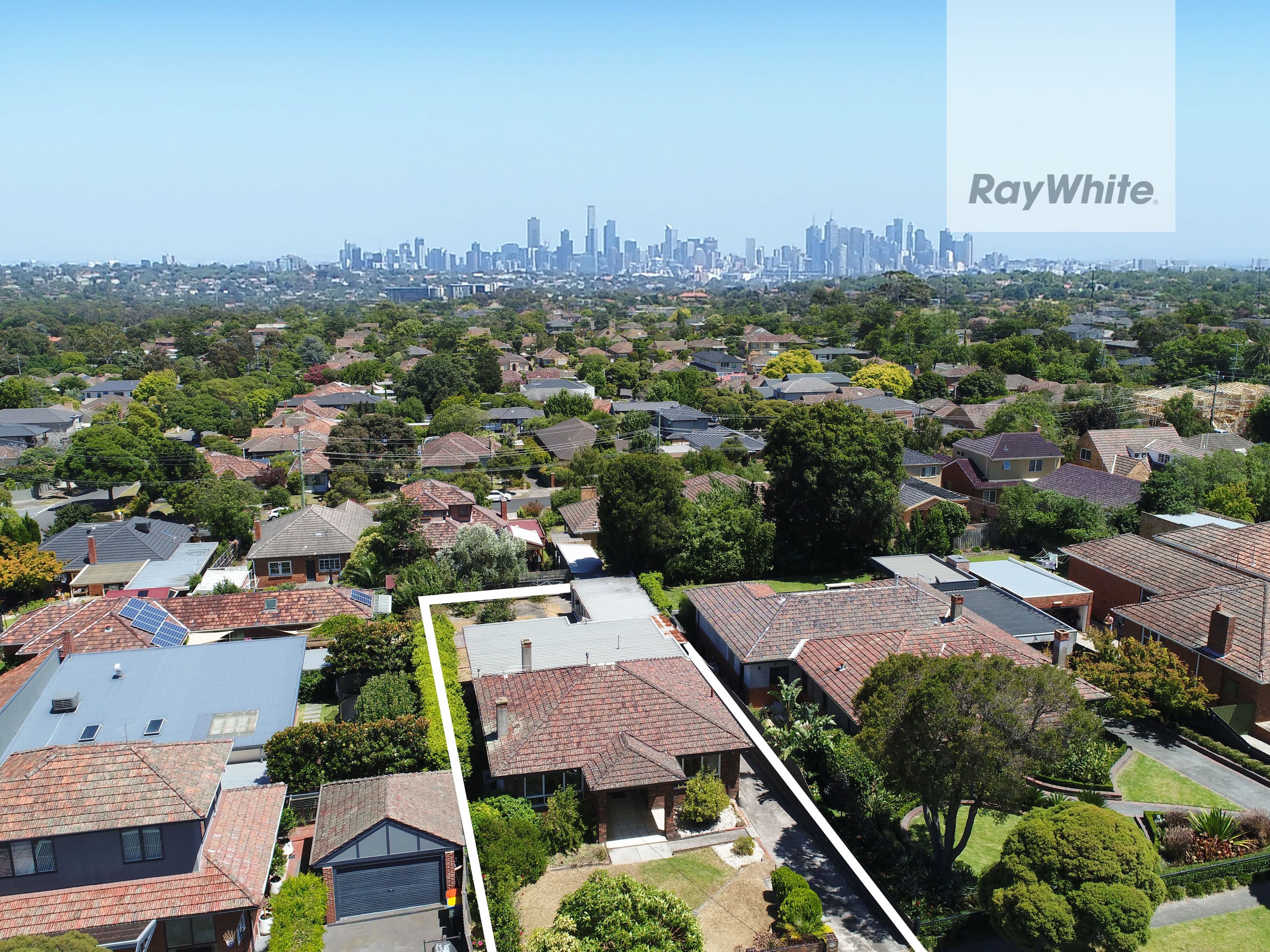 13 Penrhyn Avenue, Glen Iris VIC 3146, Glen Iris - Thumbnail 2