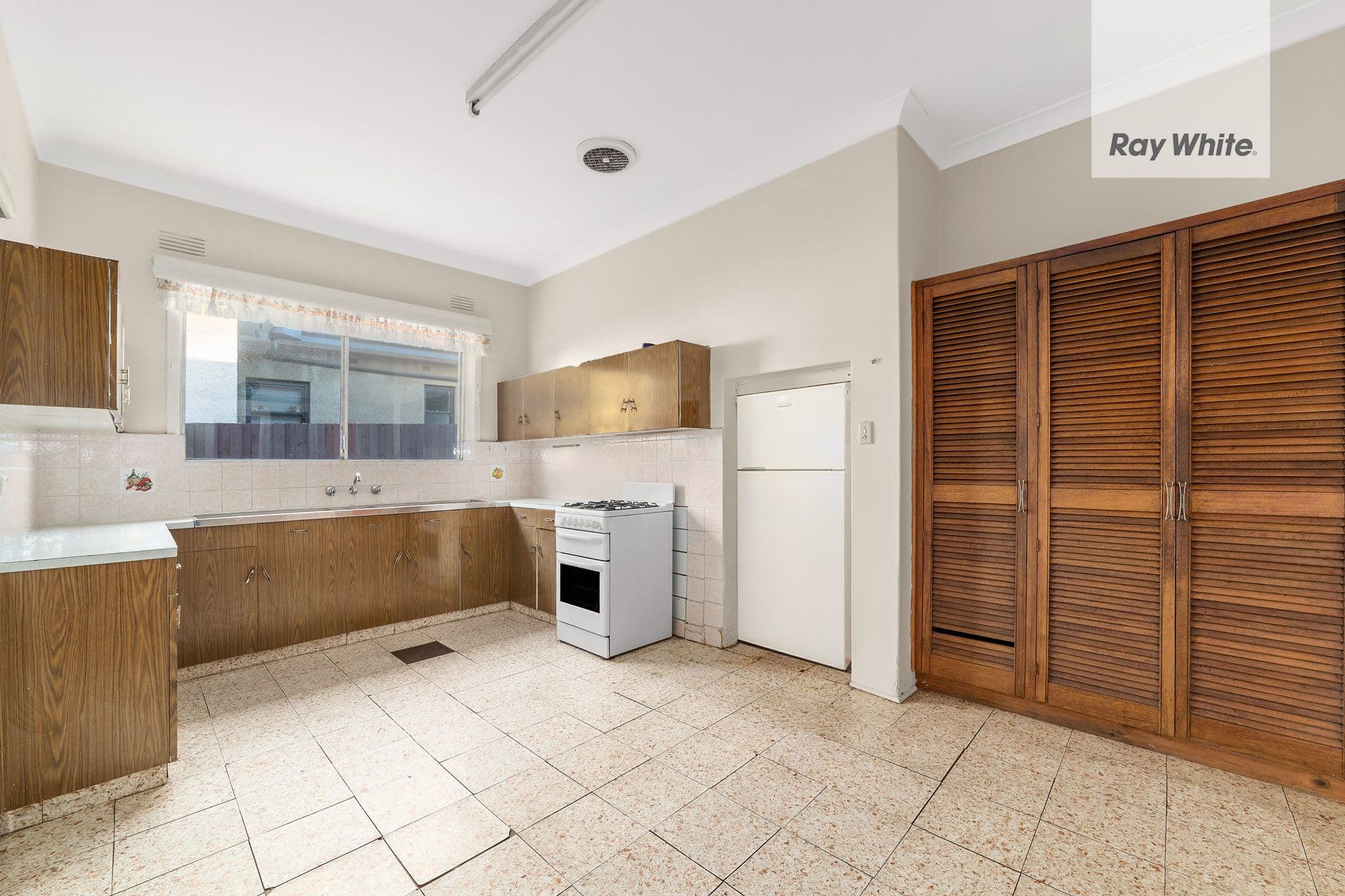 13 Penrhyn Avenue, Glen Iris VIC 3146, Glen Iris - Thumbnail 7