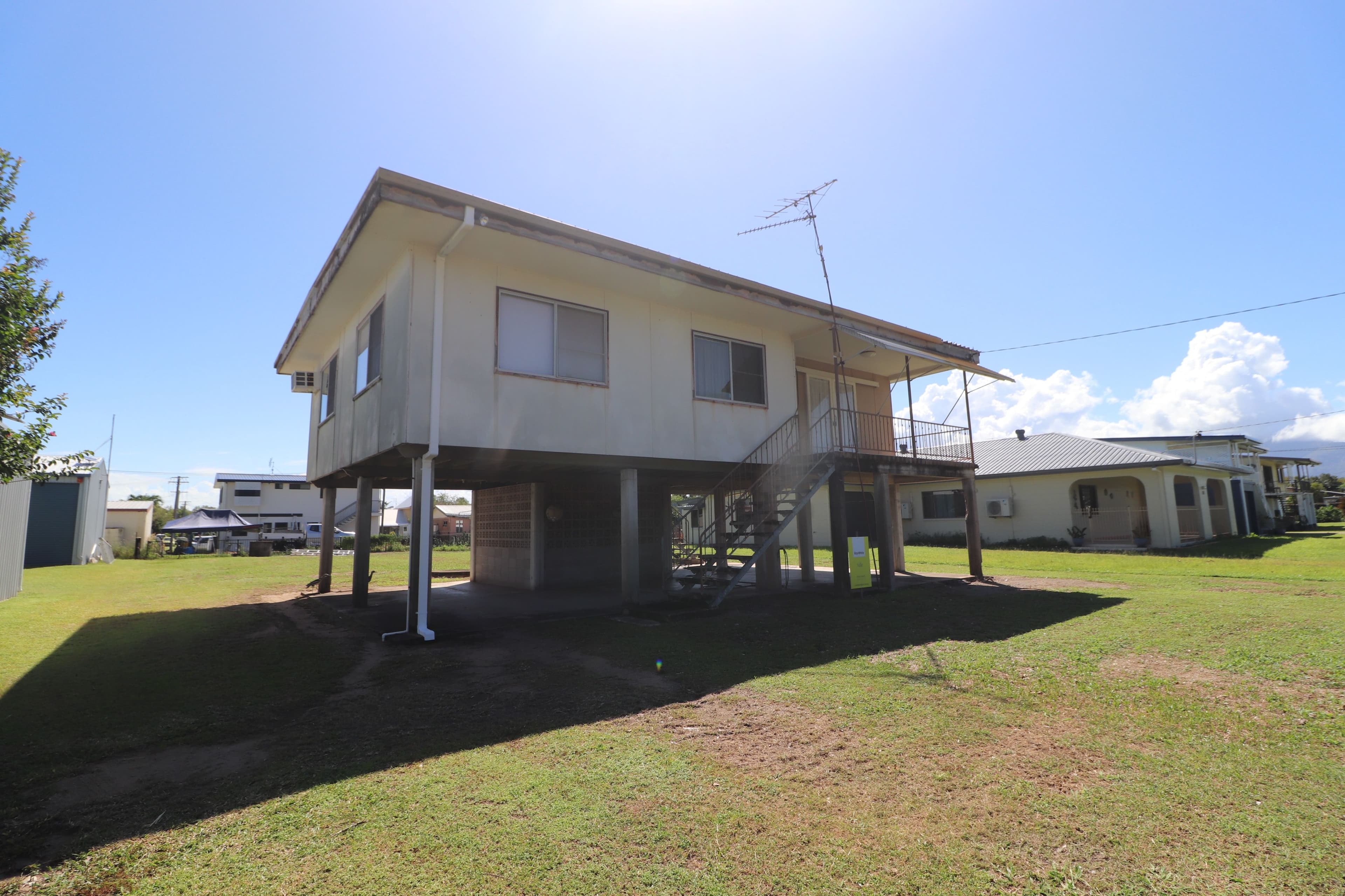 102 Patterson Parade, Lucinda QLD 4850, Lucinda - Thumbnail 2