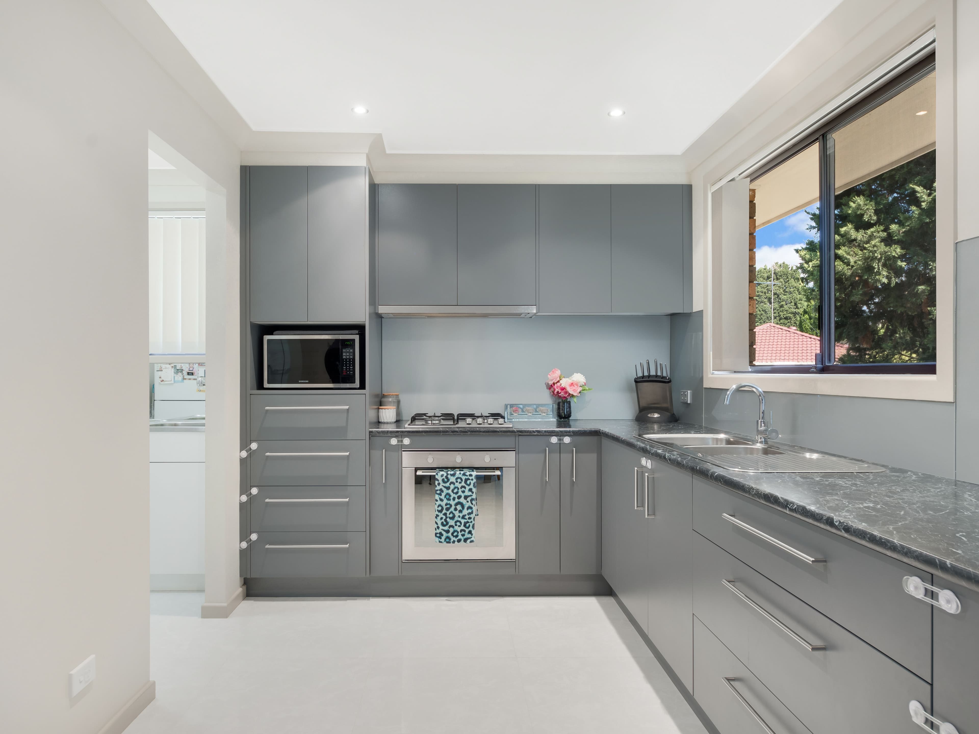 38B Anthony Drive, Rosemeadow NSW 2560, Rosemeadow - Thumbnail 4