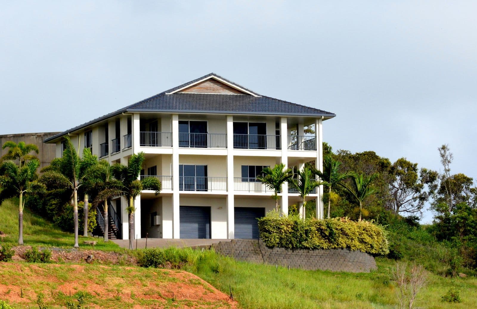 22 Pacific Vista Close, PACIFIC HEIGHTS QLD 4703, Pacific Heights - Thumbnail 2