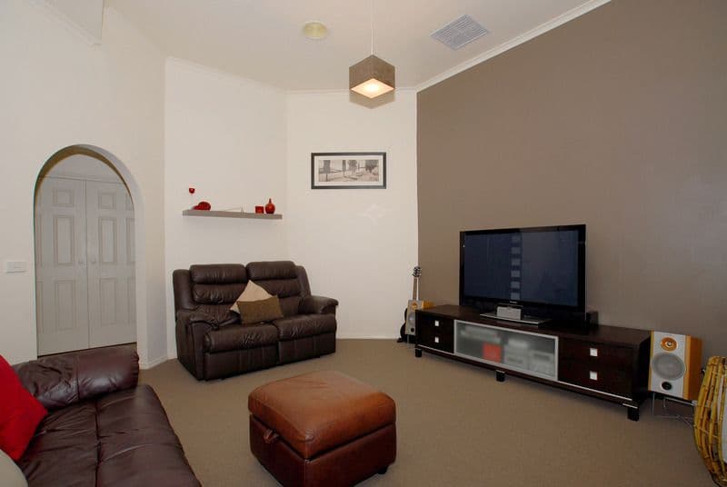 4 Sage Court, LANGWARRIN VIC 3910, Langwarrin - Image 1