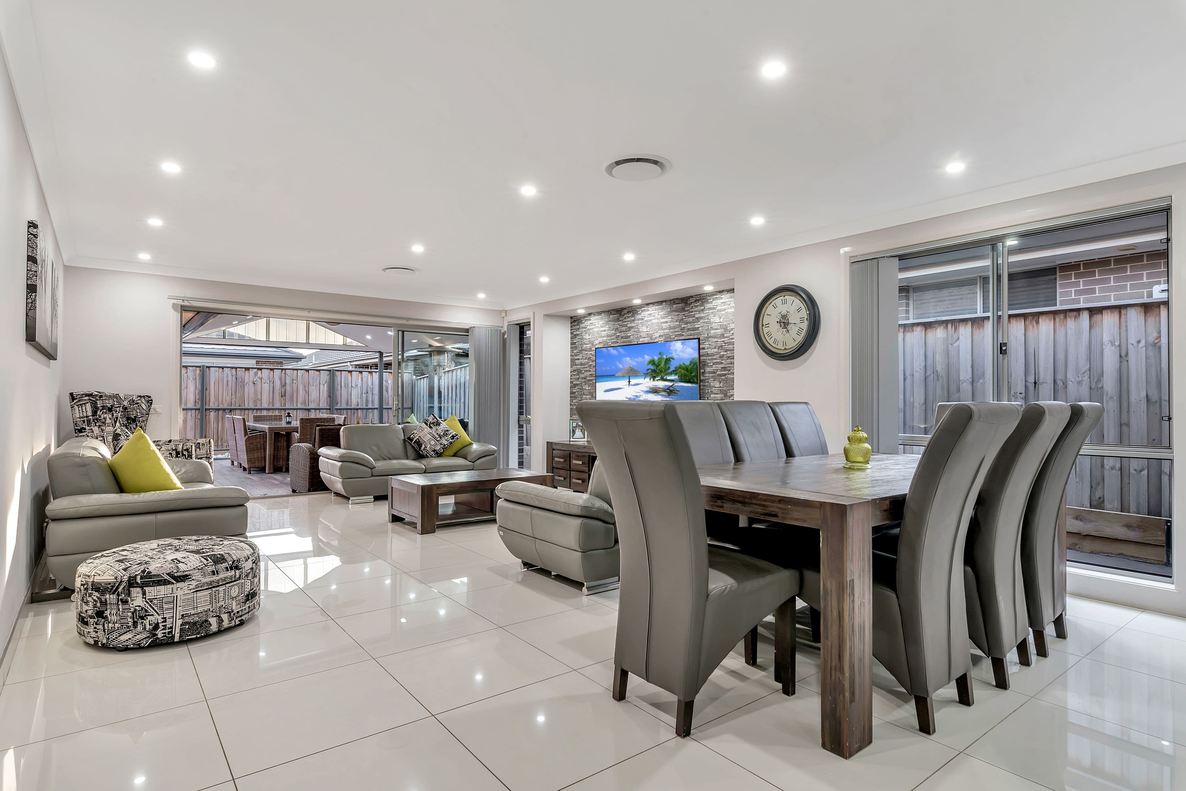 99 Regentville Drive, Elizabeth Hills - Thumbnail 3
