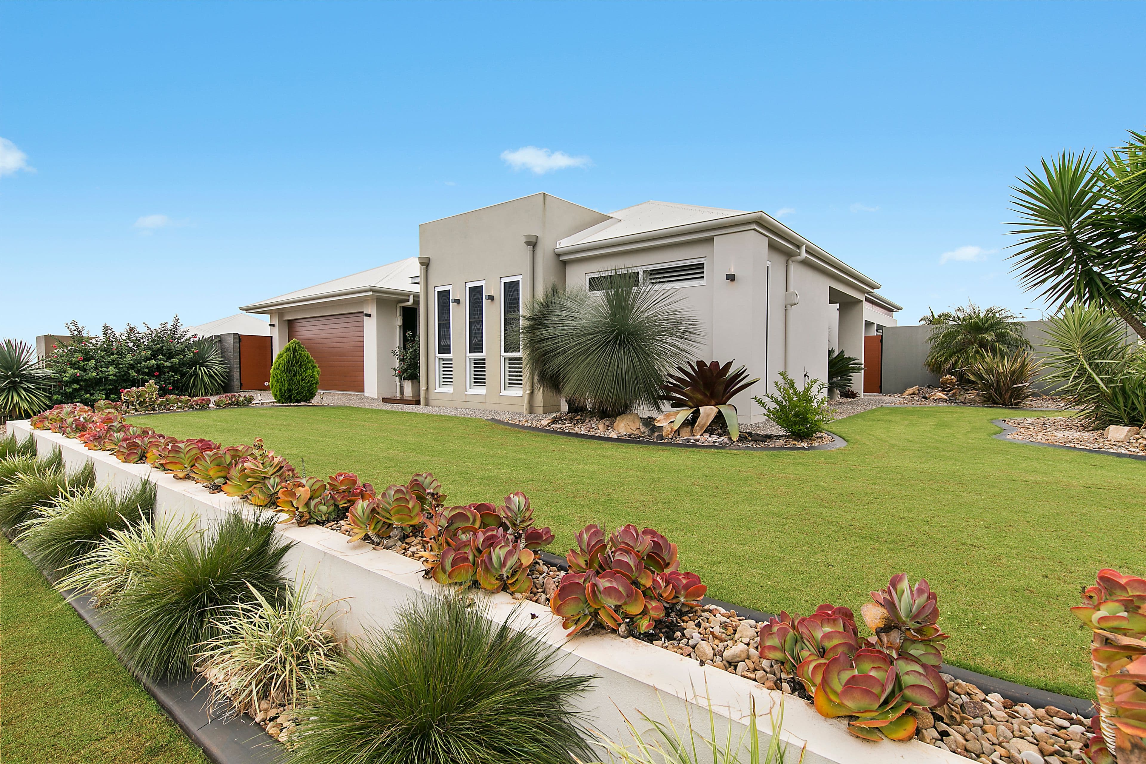 9 Colman Drive, Middle Ridge QLD 4350, Middle Ridge - Thumbnail 2