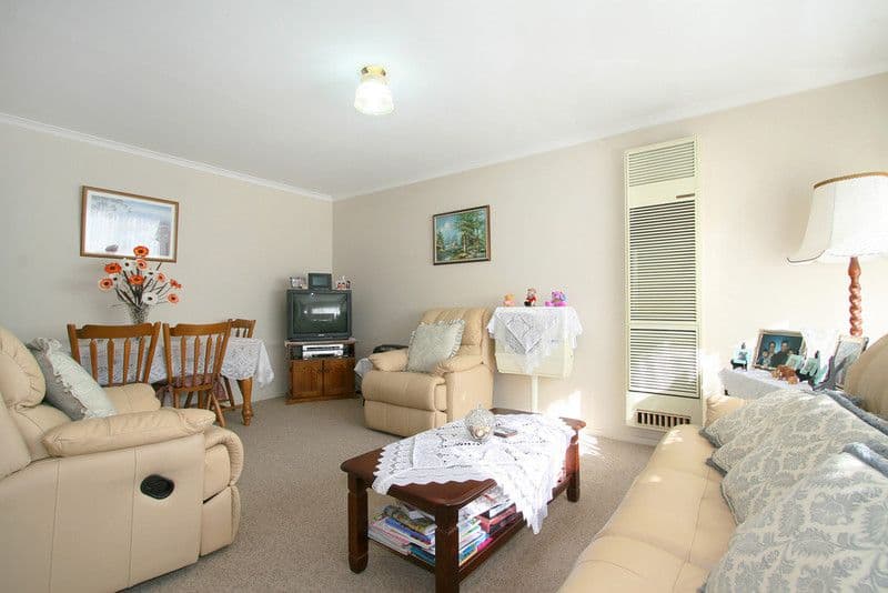 20 Ericksen Street, SPRINGVALE VIC 3171, Springvale - Thumbnail 2