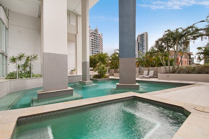19 Mermaid Avenue, MERMAID BEACH QLD 4218, Mermaid Beach - Thumbnail 6