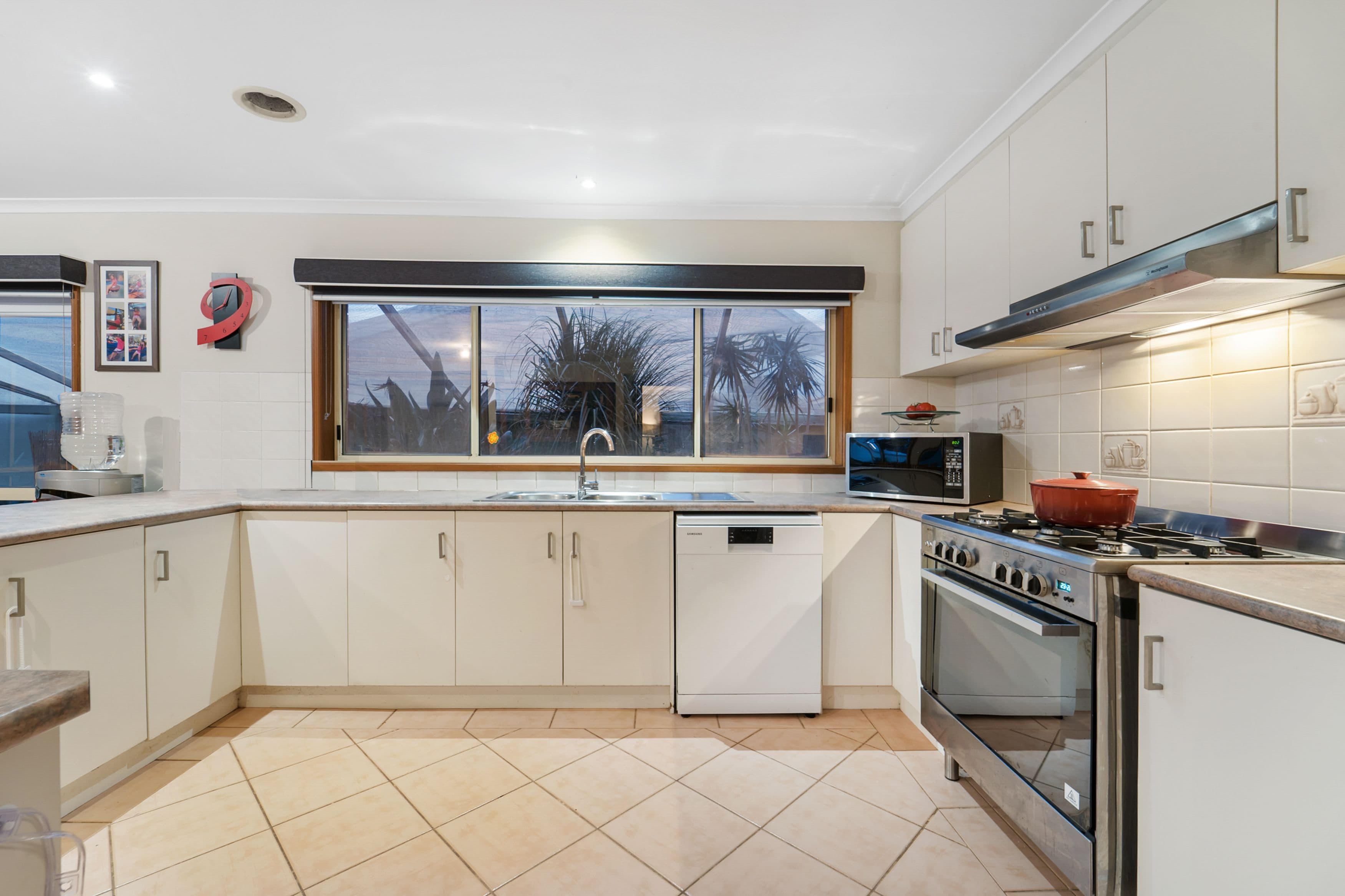 18 St Andrews Drive, Werribee VIC 3030, Werribee - Thumbnail 4