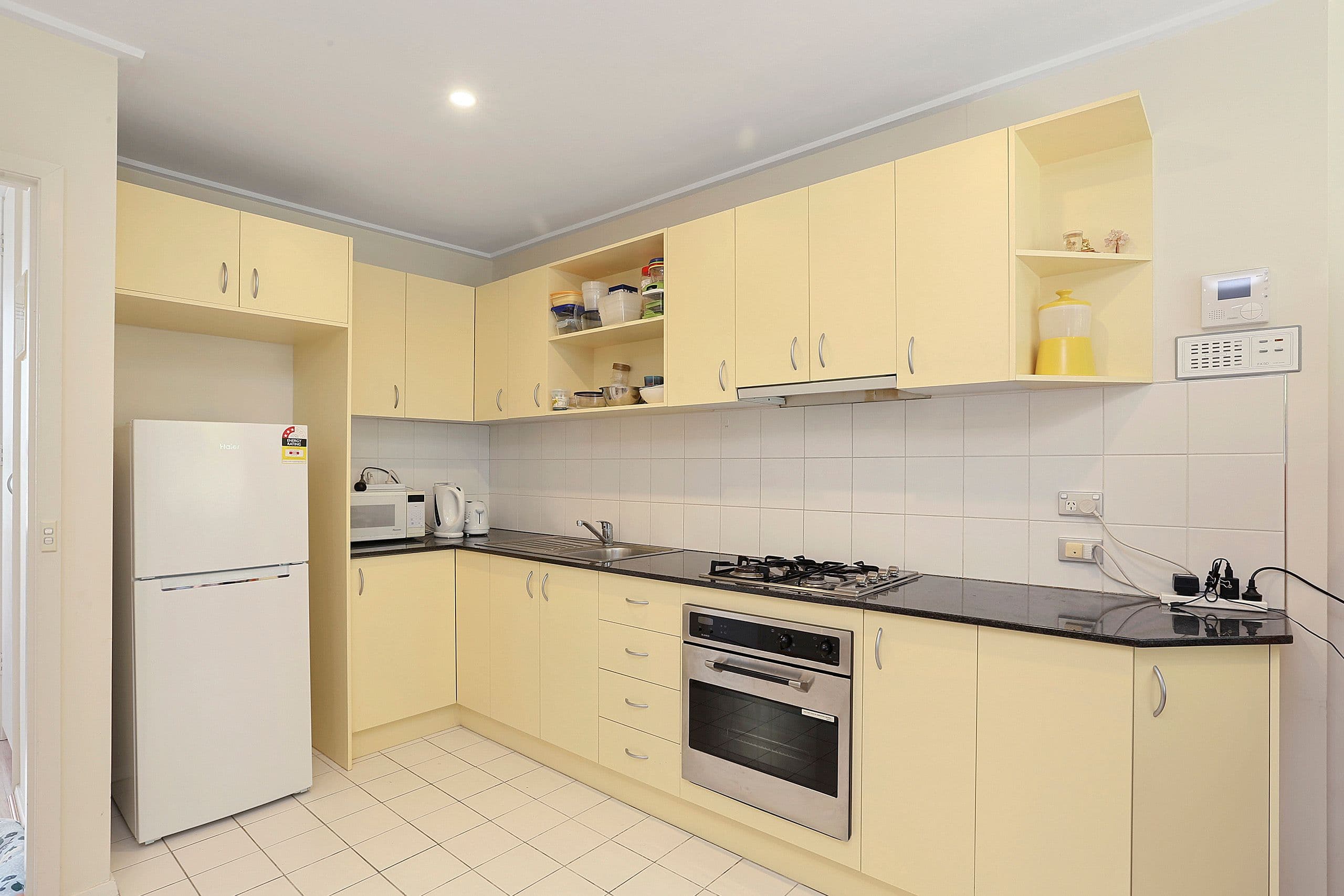4 Fitzroy Street, Geelong VIC 3220, Geelong - Thumbnail 3