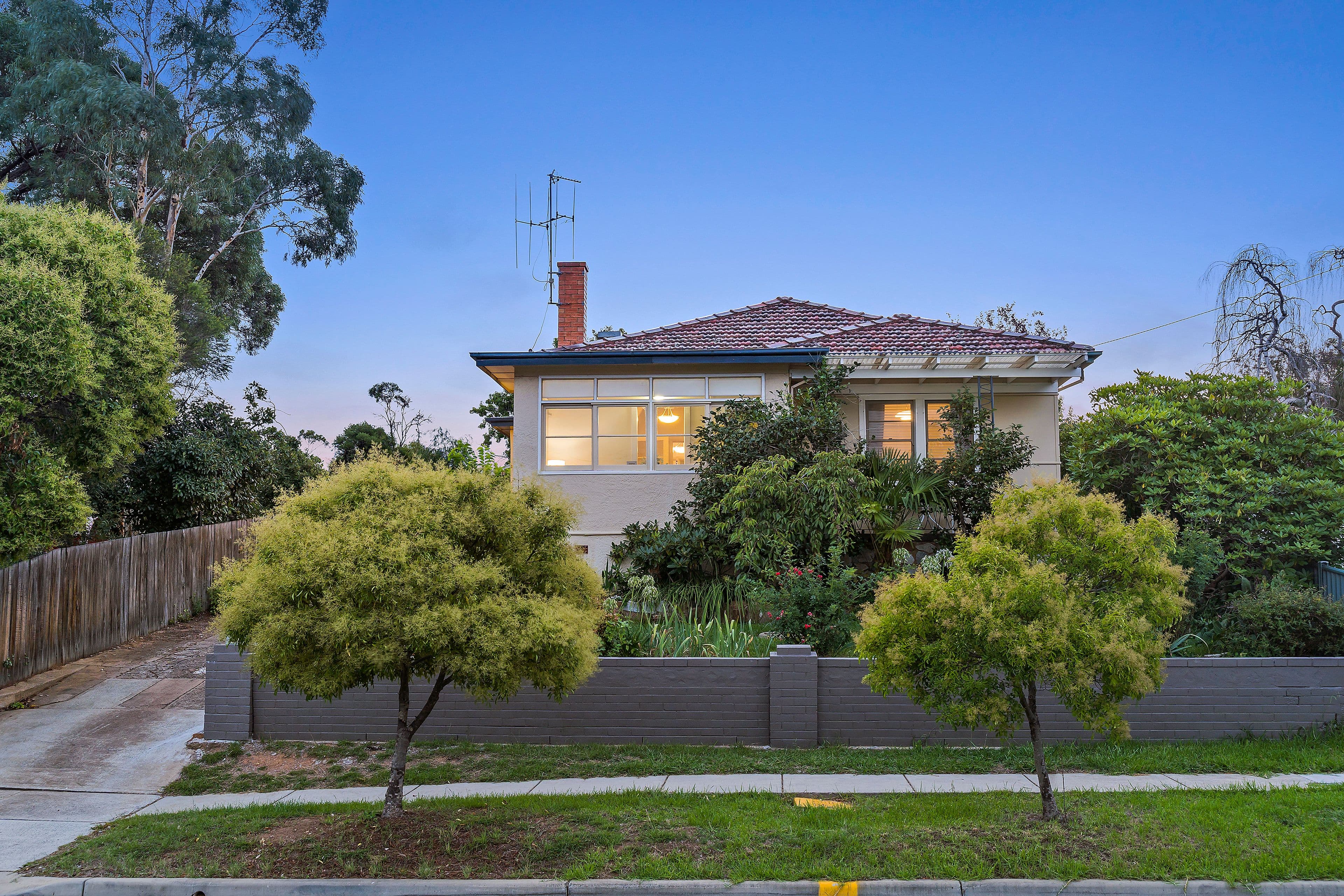 51 Stornaway Road, Queanbeyan NSW 2620, Queanbeyan - Image 1