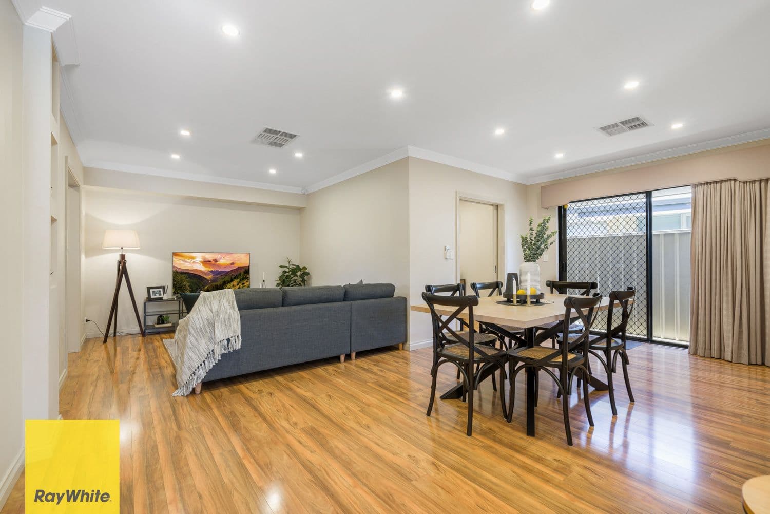 45 Cheviot Street, Dianella WA 6059, Dianella - Thumbnail 5