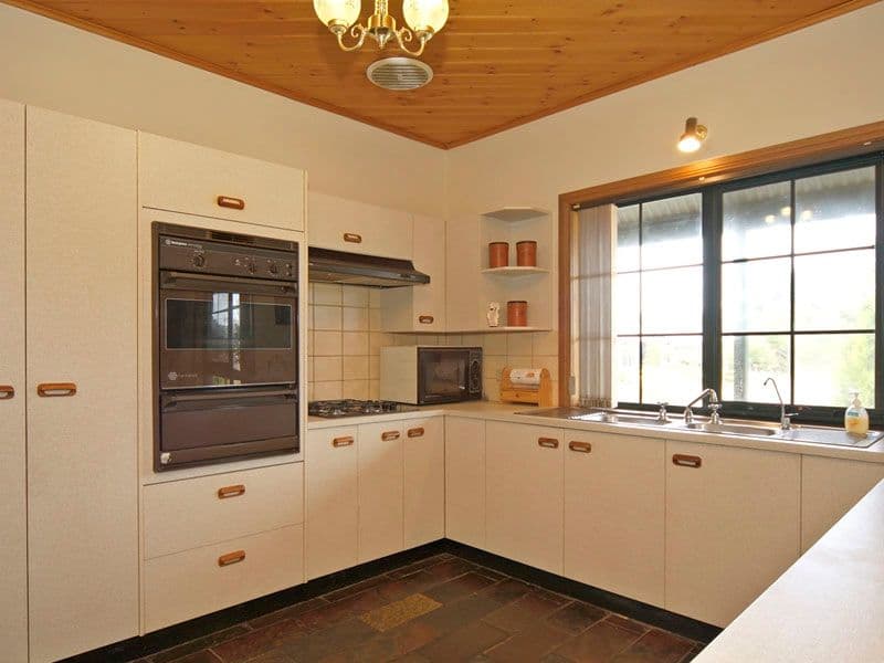 4 Coral Court, SEAFORD RISE SA 5169, Seaford Rise - Thumbnail 4