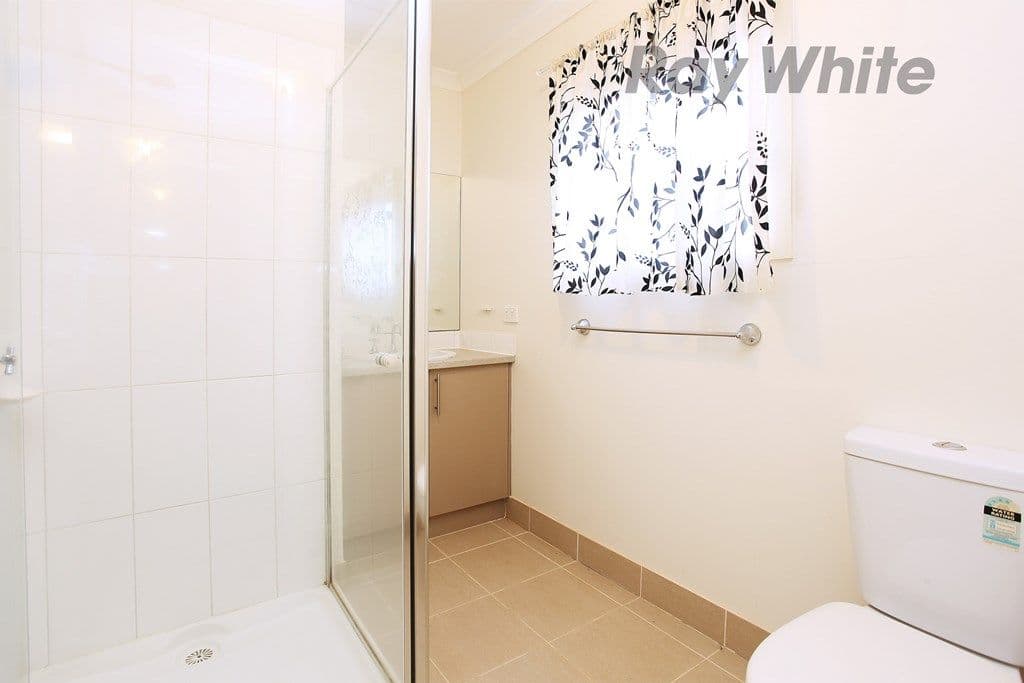 36 Brockwell Crescent, WYNDHAM VALE VIC 3024, Wyndham Vale - Thumbnail 3