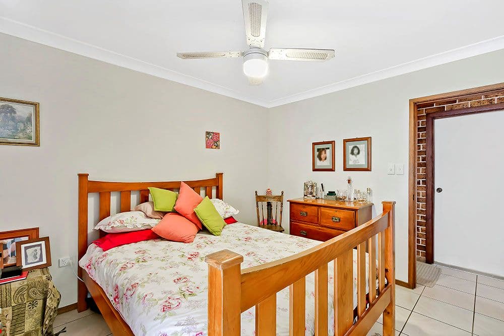 33A Kerry Crescent, BERKELEY VALE NSW 2261, Berkeley Vale - Thumbnail 7