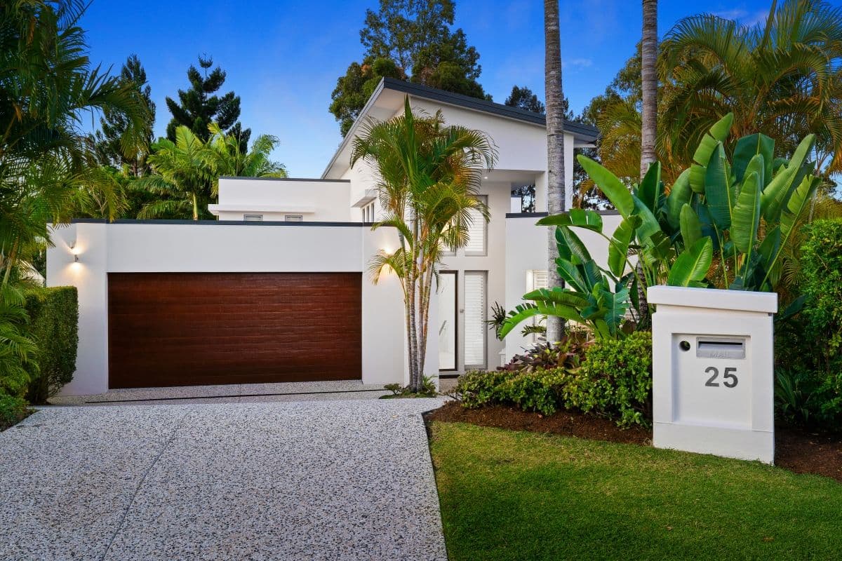 25 Lacerta Avenue, Robina QLD 4226, Robina - Thumbnail 2