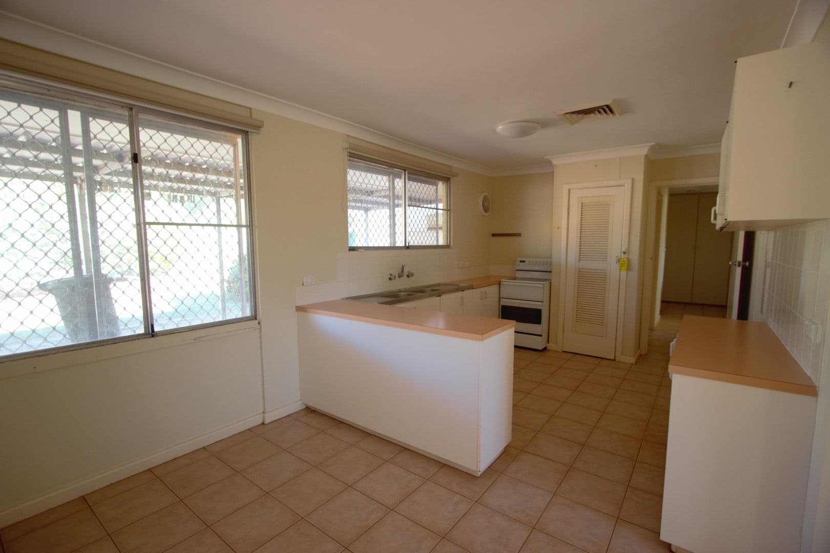 12 Padbury Way, Bulgarra WA 6714, Bulgarra - Thumbnail 7