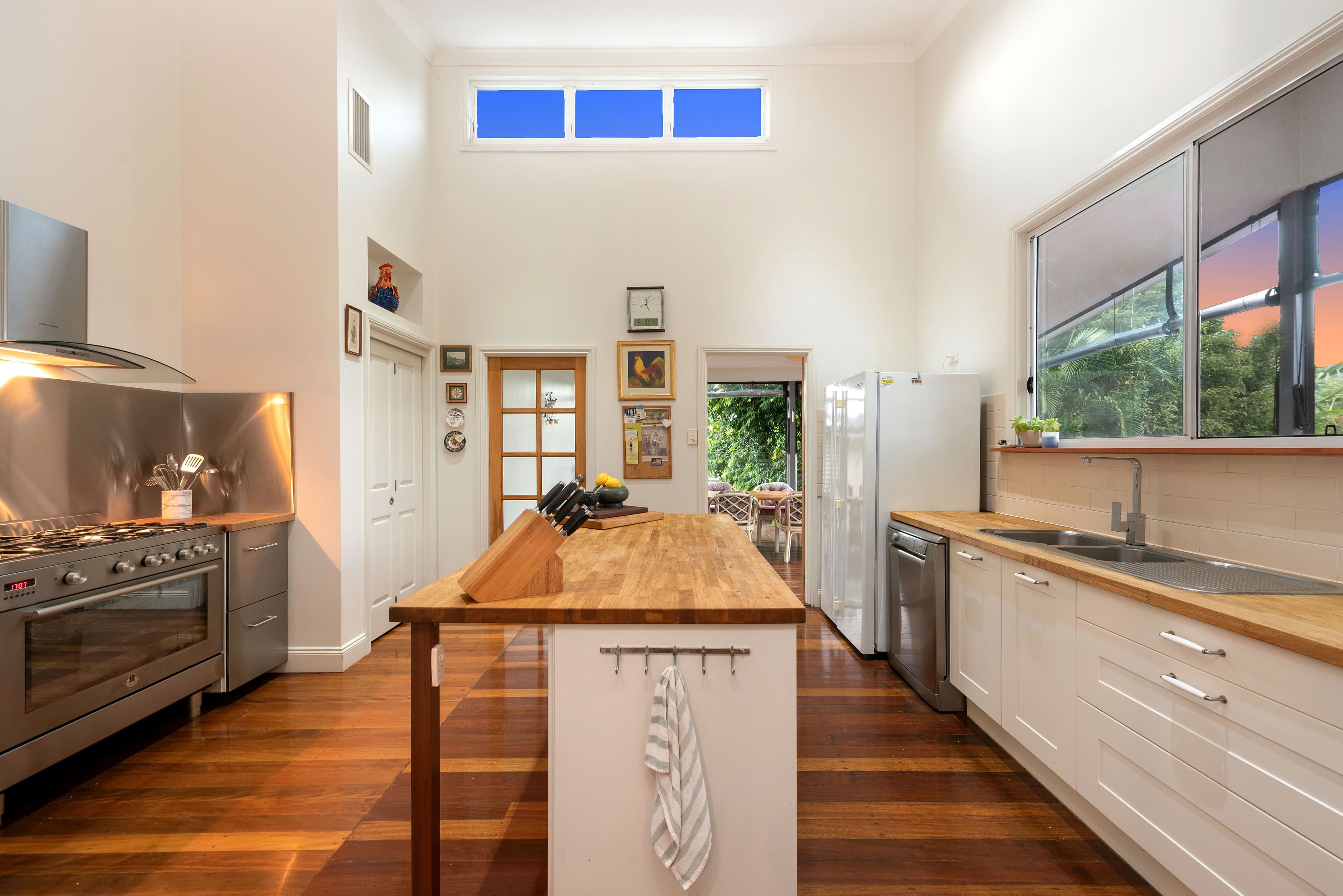 33 Gymea Street, The Gap QLD 4061, The Gap - Thumbnail 3