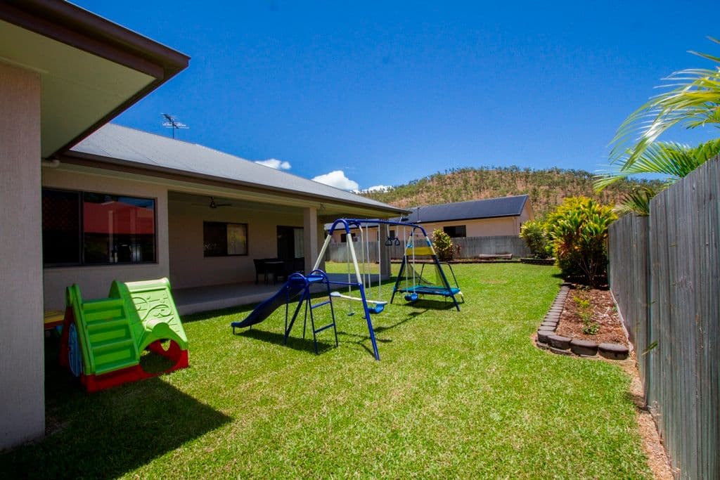 37 Thorn Street, MOUNT LOUISA QLD 4814, Mount Louisa - Image 1