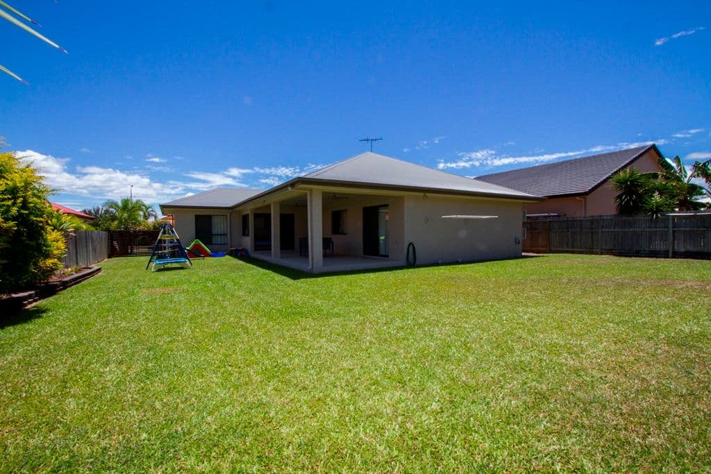 37 Thorn Street, MOUNT LOUISA QLD 4814, Mount Louisa - Thumbnail 2