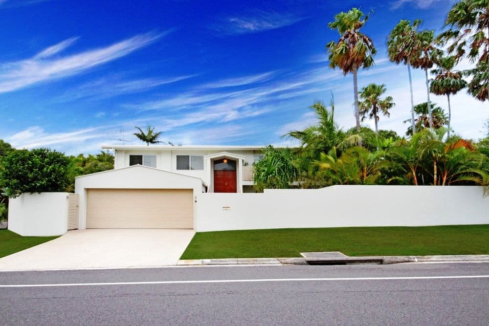 20 Poinsettia Avenue, MOOLOOLABA QLD 4557, Mooloolaba - Thumbnail 2