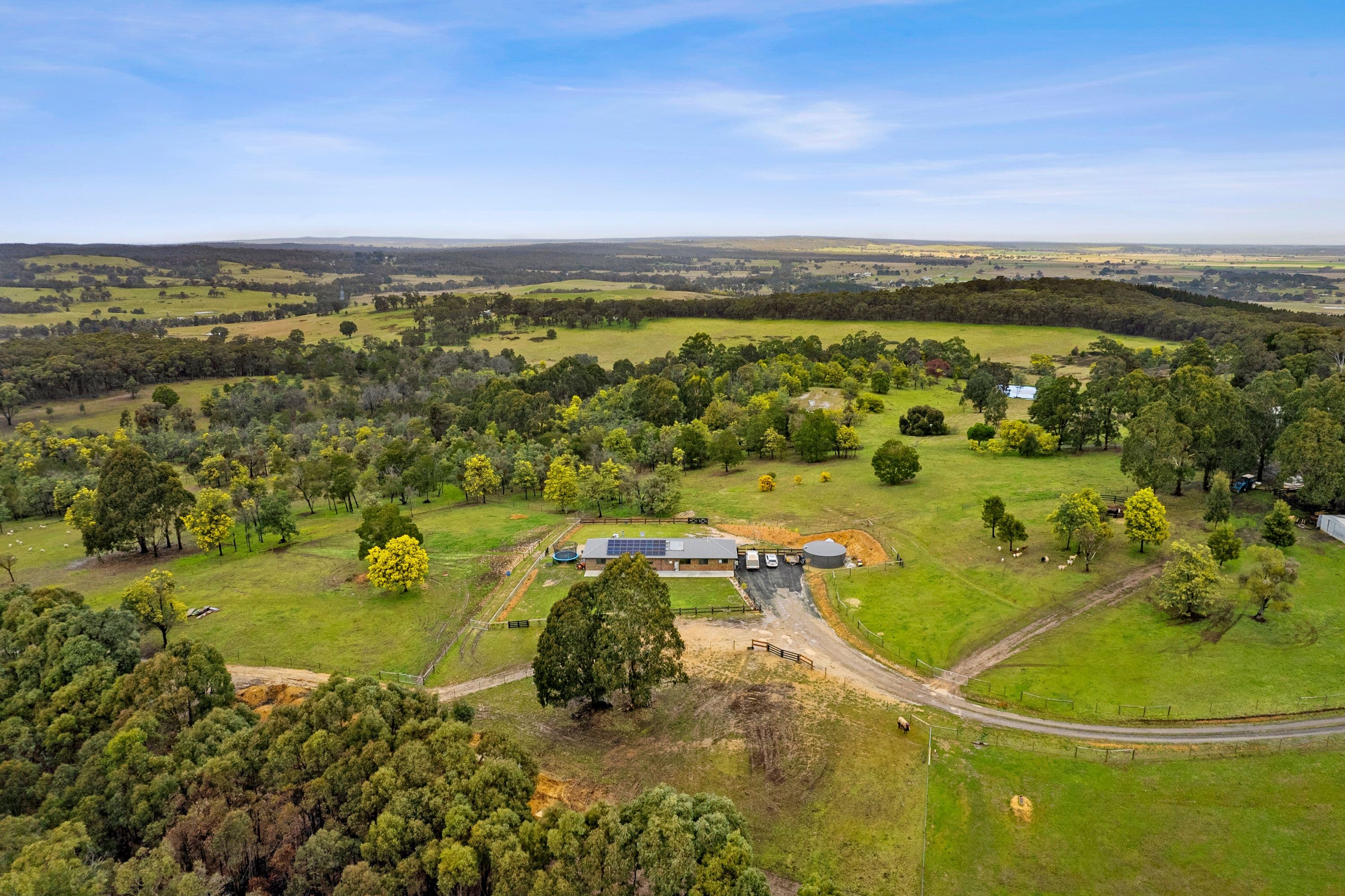 135 Scholes Road, Raglan VIC 3373, Raglan - Thumbnail 2