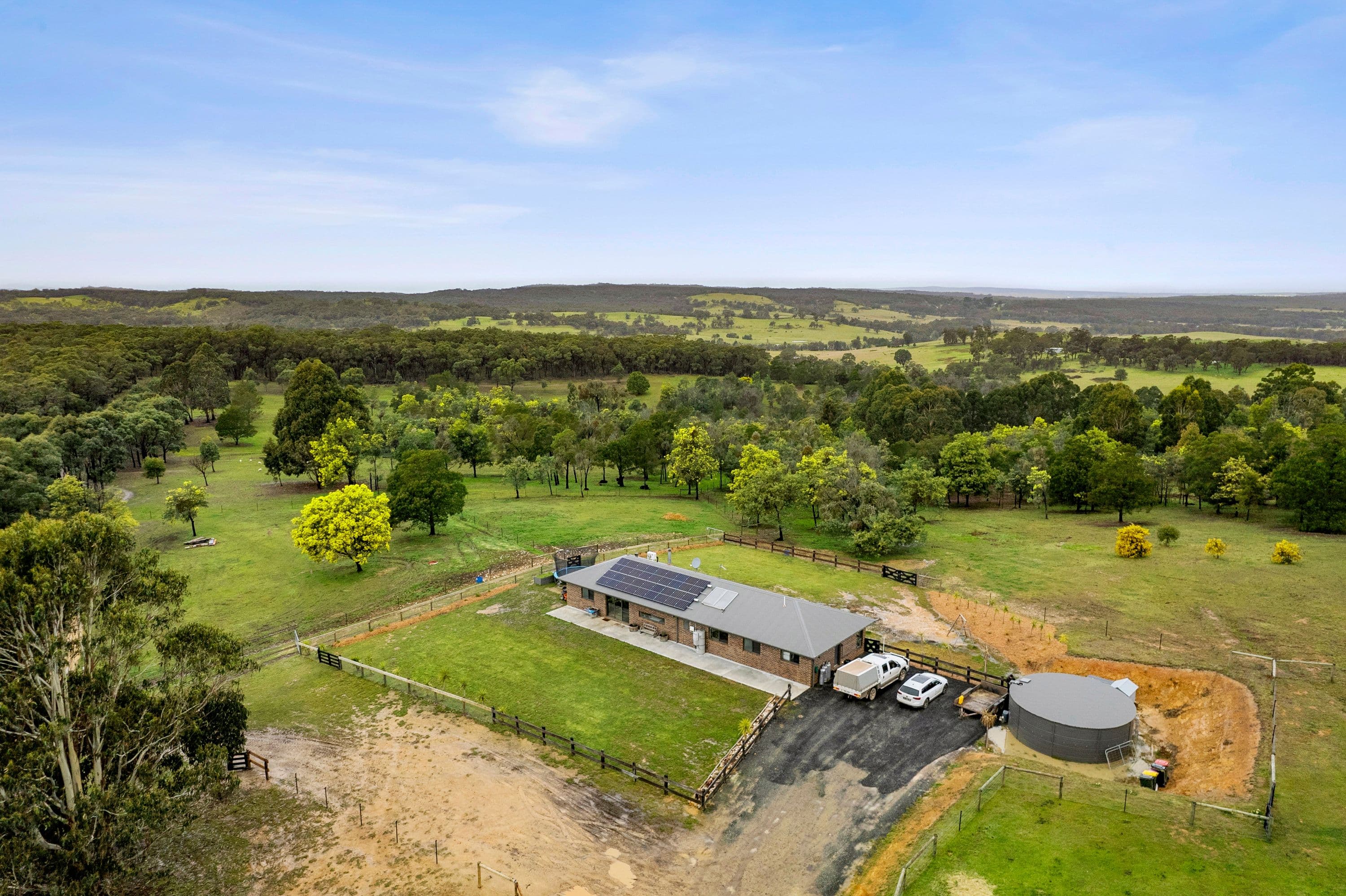 135 Scholes Road, Raglan VIC 3373, Raglan - Thumbnail 3