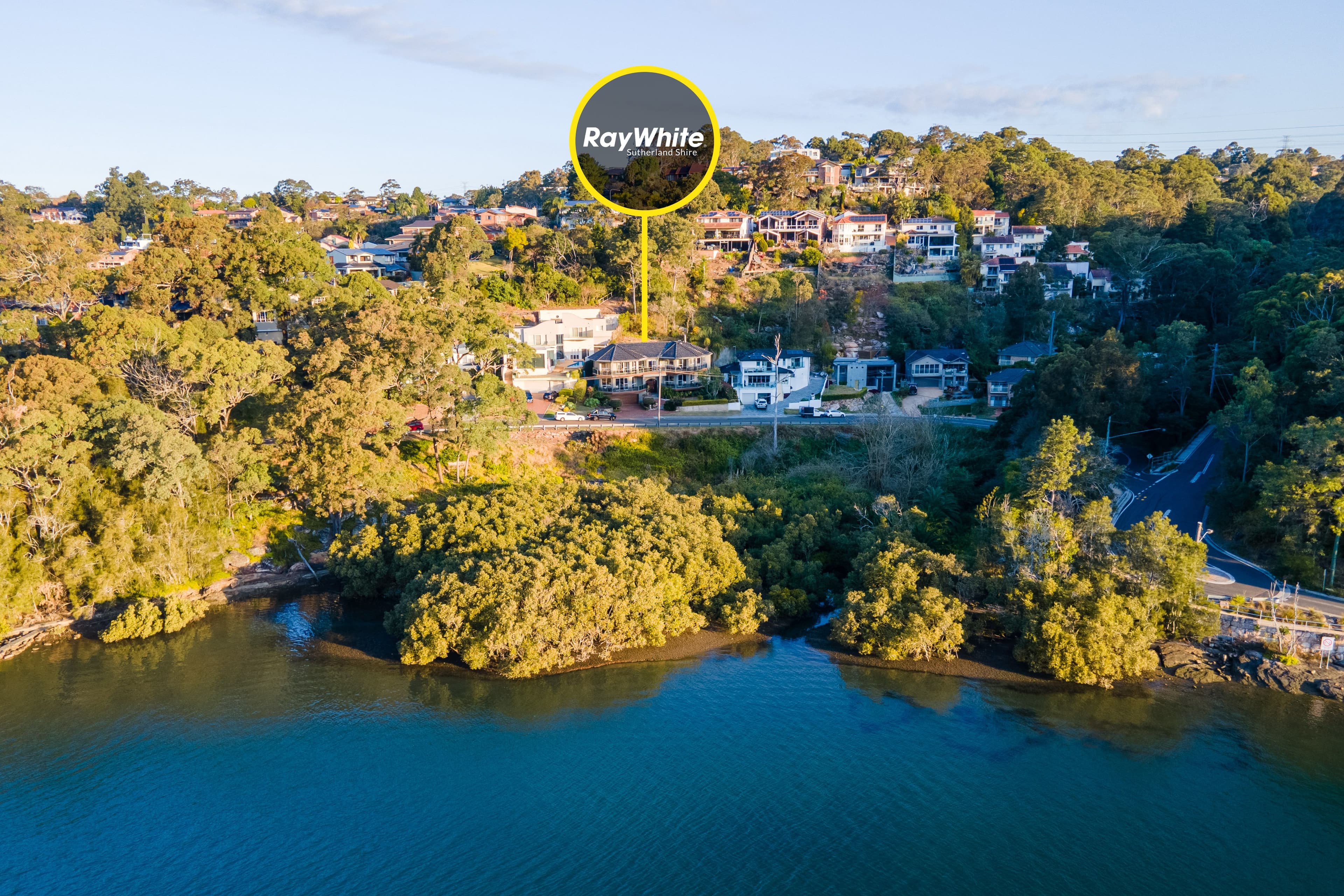 76 Griffin Parade, Illawong NSW 2234, Illawong - Thumbnail 2