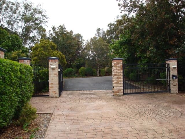 CORINDA QLD 4075, Corinda - Thumbnail 3