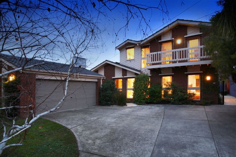 37 Lomond Drive, GLEN WAVERLEY VIC 3150, Glen Waverley - Image 1