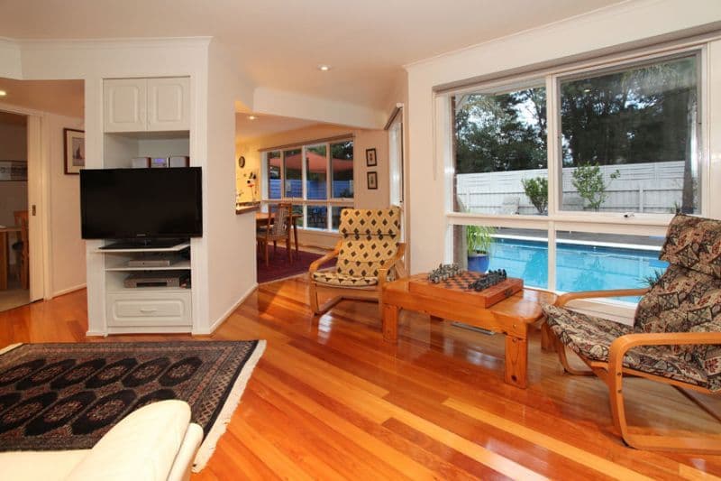 37 Lomond Drive, GLEN WAVERLEY VIC 3150, Glen Waverley - Thumbnail 4