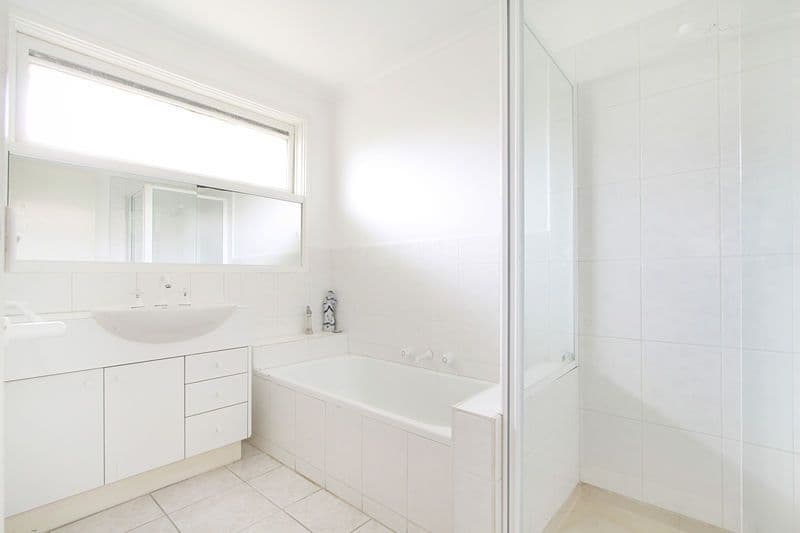 53 Glenelg Drive, CLARINDA VIC 3169, Clarinda - Thumbnail 5