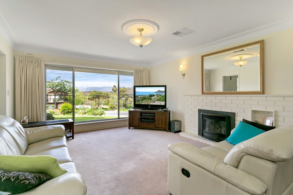 11 Penelope Avenue, Valley View SA 5093, Valley View - Thumbnail 4