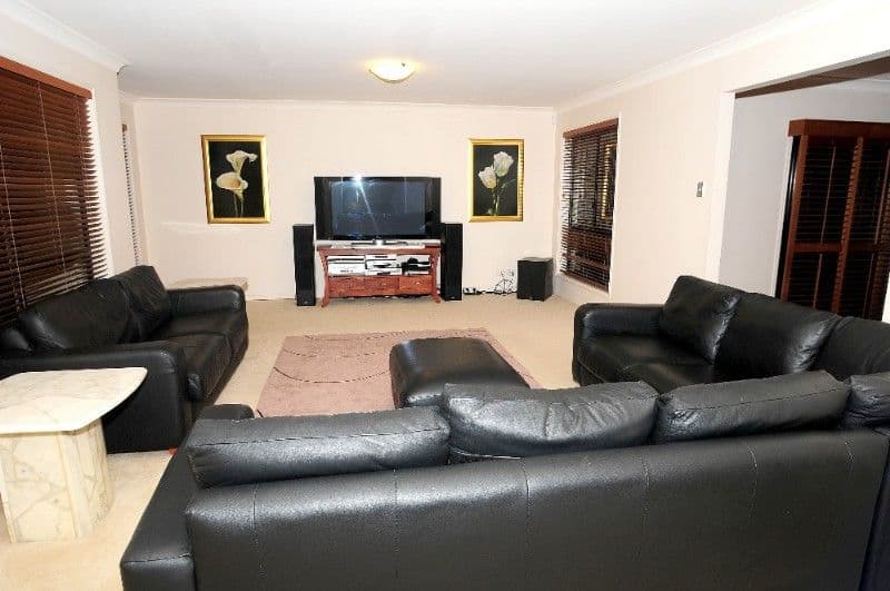 99 Cribb Road, CARINDALE QLD 4152, Carindale - Thumbnail 2