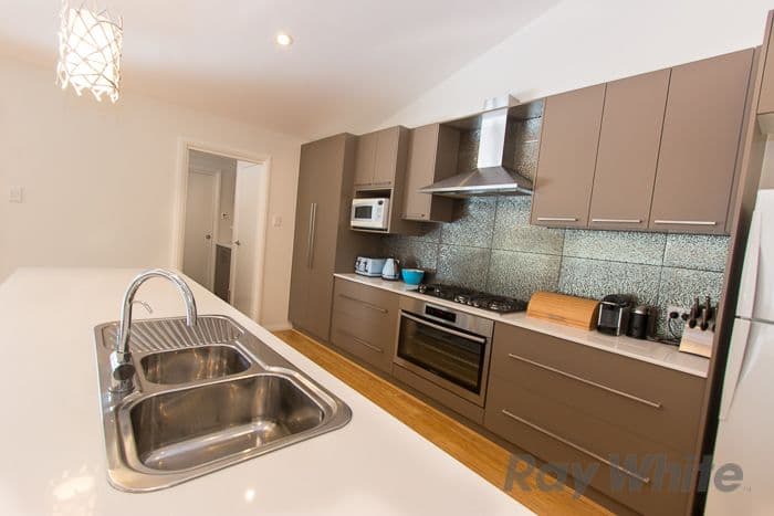 7 Floribunda Street, Floraville NSW 2280, Floraville - Thumbnail 3