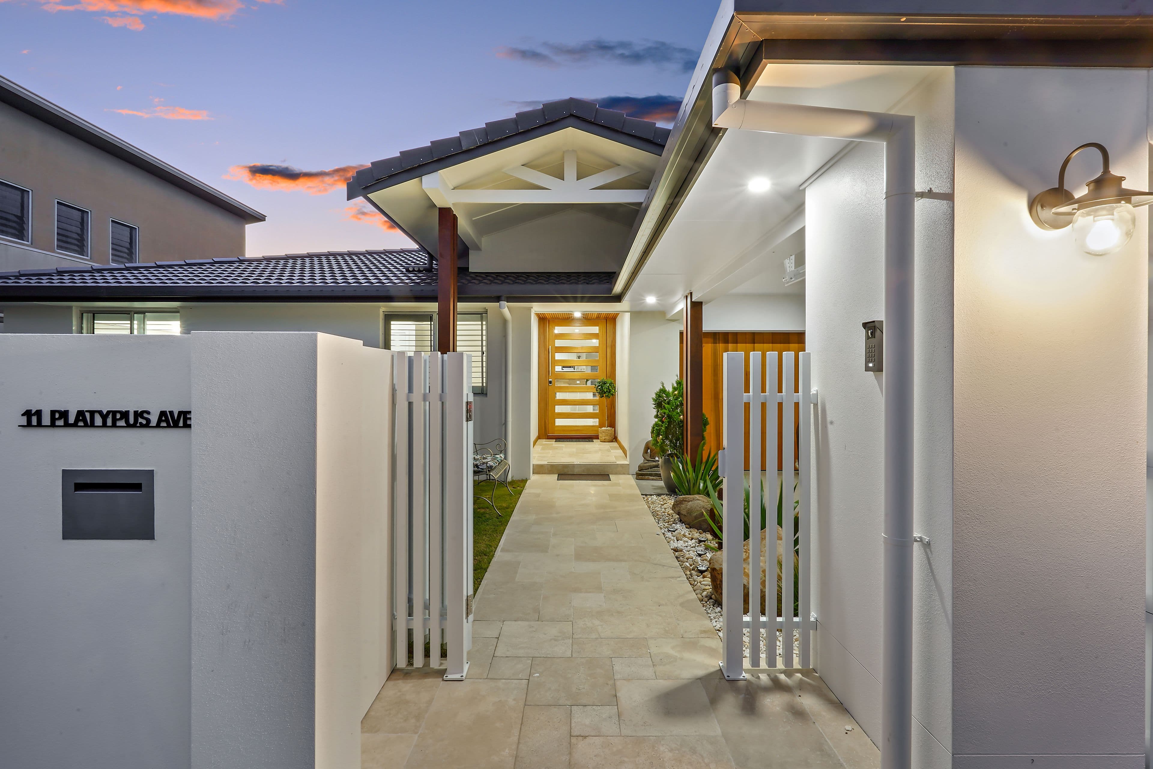11 Platypus Avenue, Sorrento QLD 4217, Sorrento - Thumbnail 5