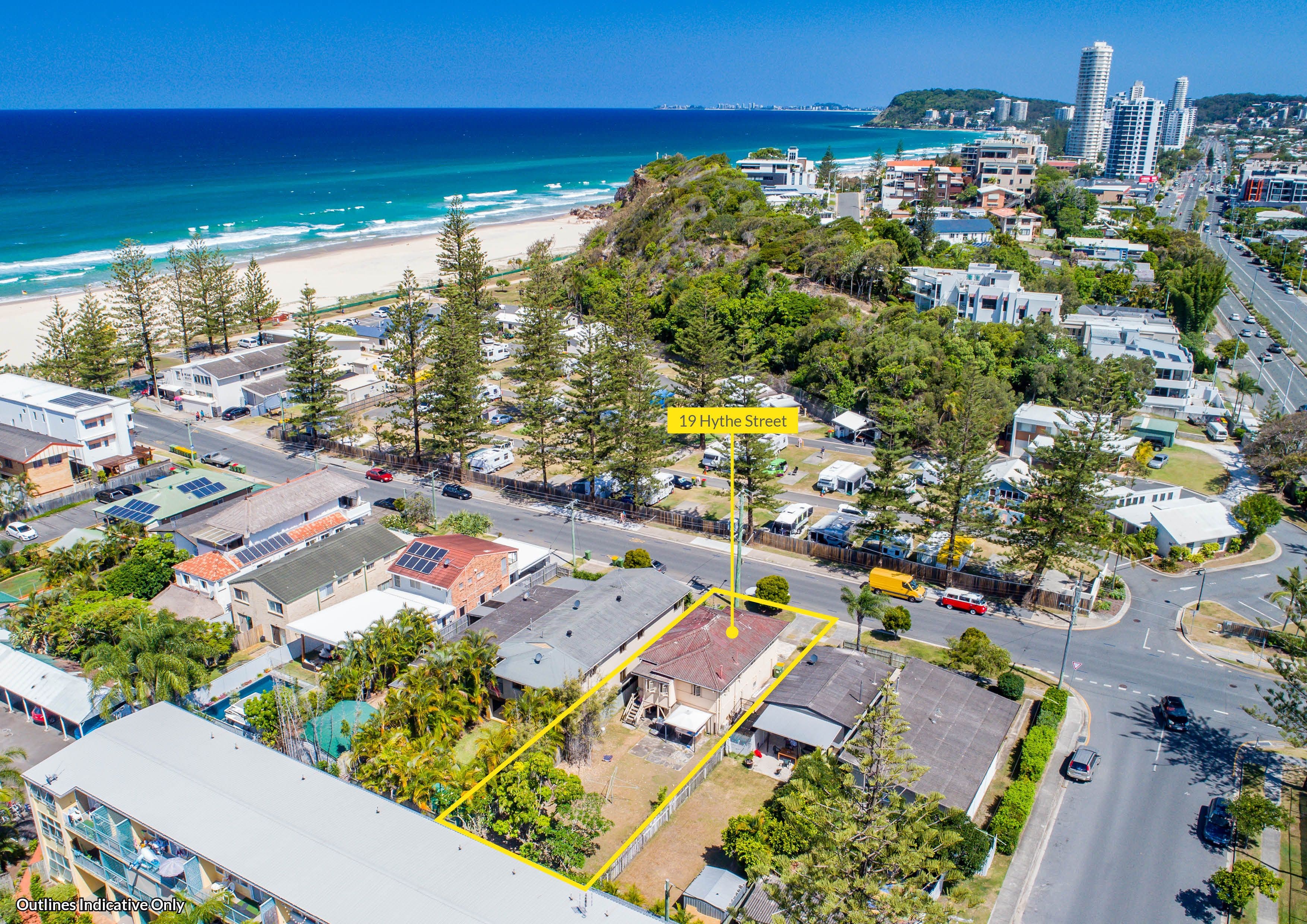 19 Hythe Street, Miami QLD 4220, Miami - Thumbnail 2