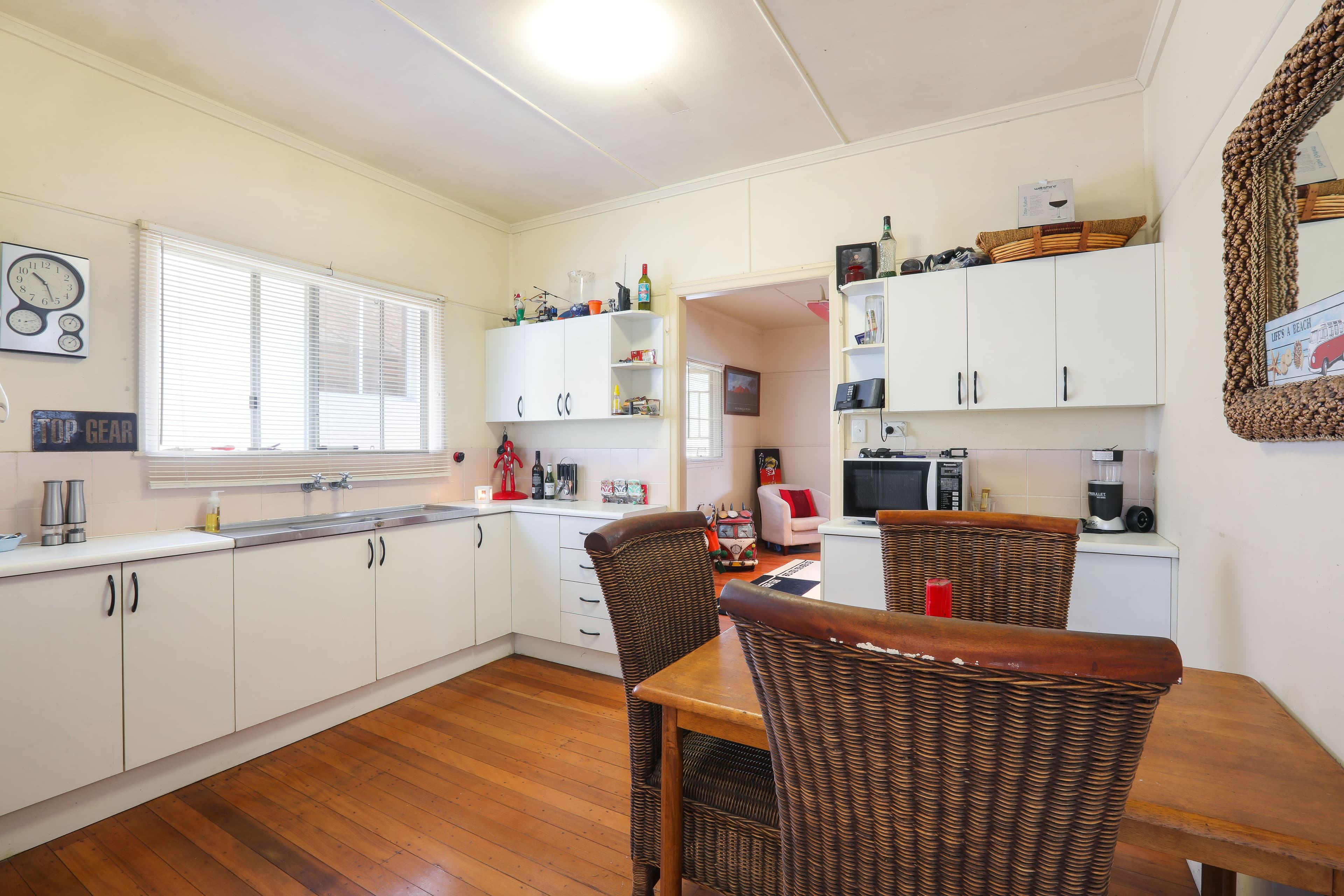 19 Hythe Street, Miami QLD 4220, Miami - Thumbnail 8