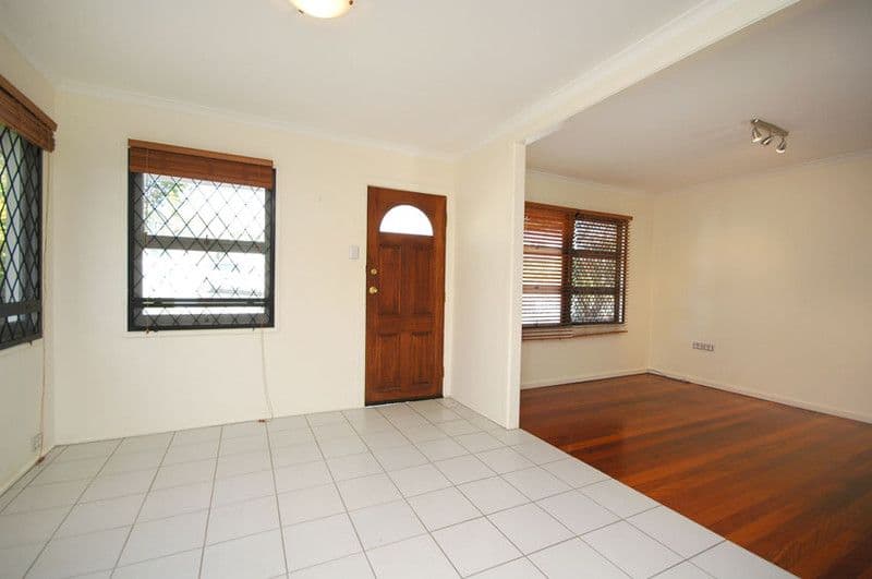 7  Inge Street, MOUNT GRAVATT QLD 4122, Mount Gravatt - Thumbnail 3