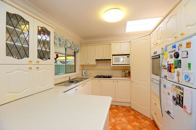 12 Newland Avenue, Milperra NSW 2214, Milperra - Thumbnail 4