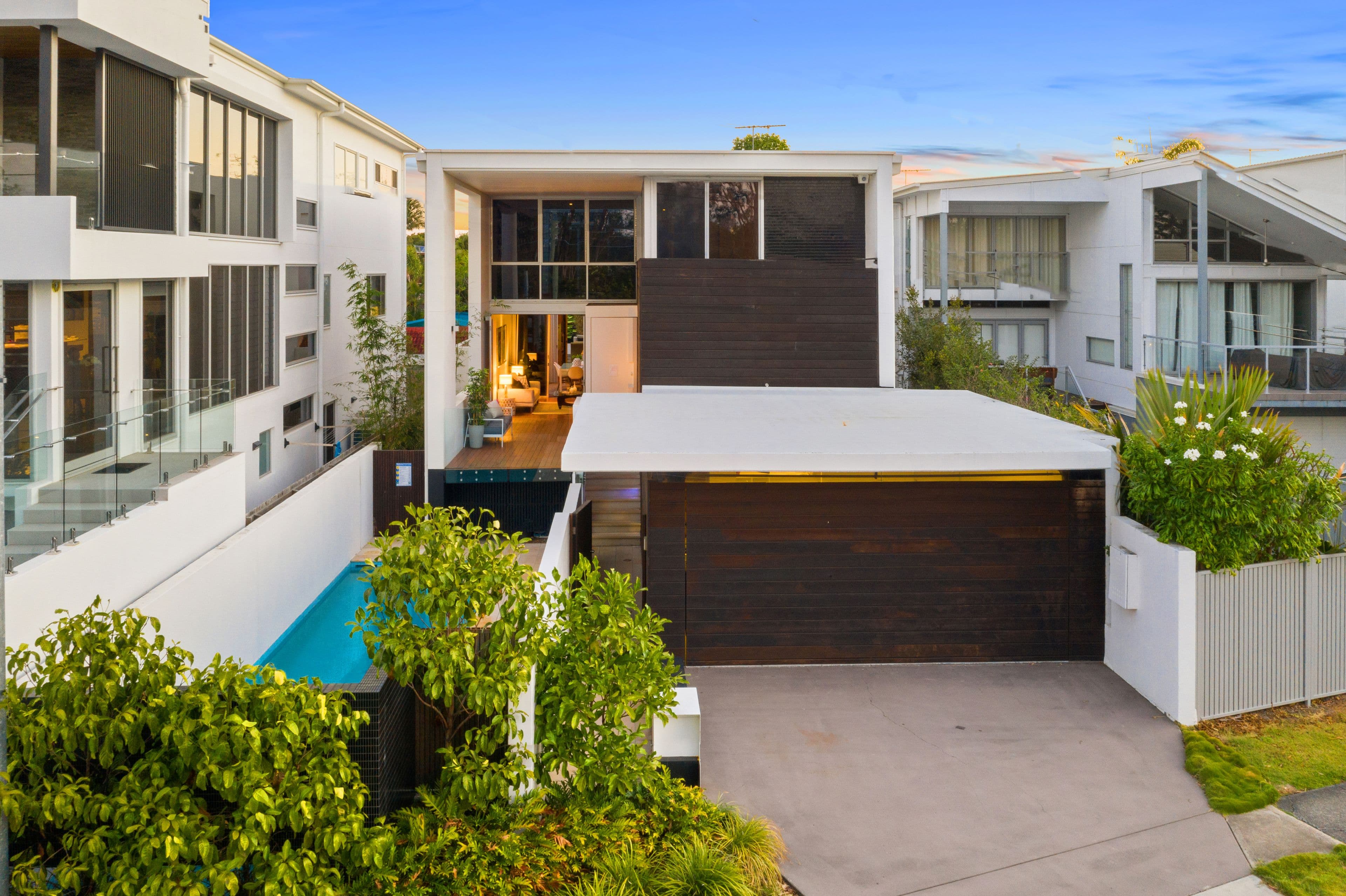 124 Brisbane Corso, Fairfield QLD 4103, Fairfield - Image 1